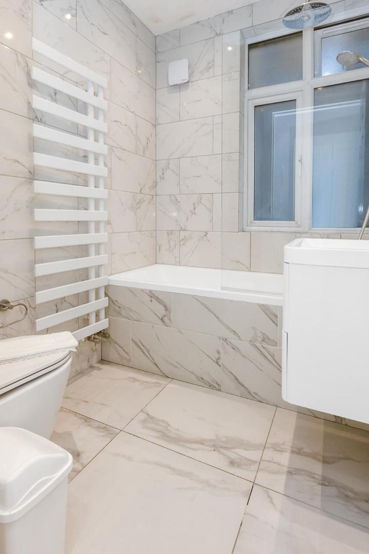 Outstanding 2 Bed Apartment In Central Camden Sleeps 6 Londen Buitenkant foto
